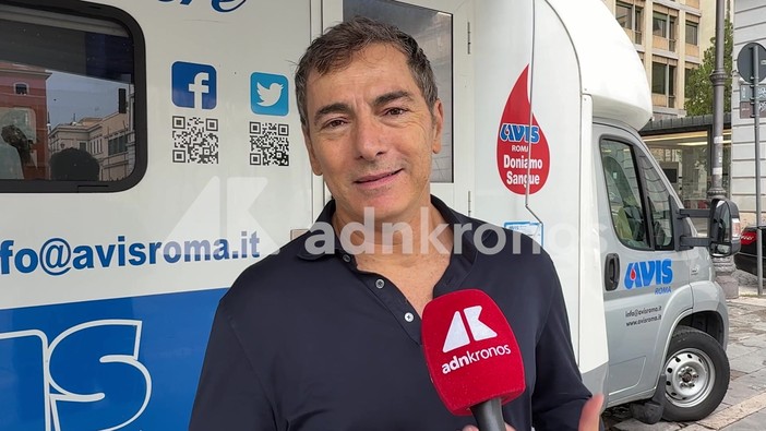Emergenza sangue, Marco Liorni alla raccolta Avis-Adnkronos: "Atto di altruismo"