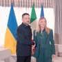 Meloni vede Zelensky, incontro al vertice Nato di Ankara