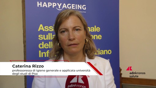 Vaccini: igienista Rizzo, 'in anziani generano valore sociale e riducono mortalità' Vaccini: igienista Rizzo, 'in anziani generano valore sociale e riducono mortalità'