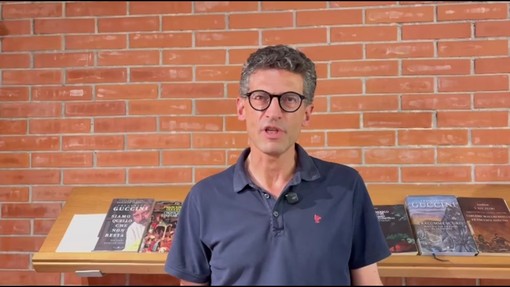 Il sindaco di Pistoia ricorda Guccini: "Un legame speciale con la città e la biblioteca" Il sindaco di Pistoia ricorda Guccini: "Un legame speciale con la città e la biblioteca"