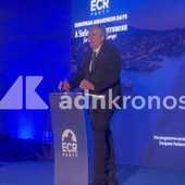 Turismo, ministro Mazzi: "Un'industria di relazioni tra i popoli" Turismo, ministro Mazzi: "Un'industria di relazioni tra i popoli"