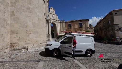 FiberCop porta il digitale a Gerace e connette la Cattedrale Normanna