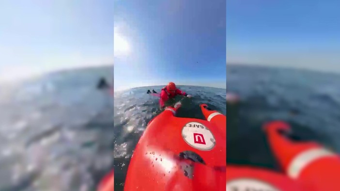 Drone marino salva naufraghi a Civitavecchia, il video dell'innovativo sistema della Guardia Costiera
