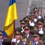 Ucraina, i soldati di Kiev sfilano nella parata di Parigi e Zelensky si commuove Ucraina, i soldati di Kiev sfilano nella parata di Parigi e Zelensky si commuove