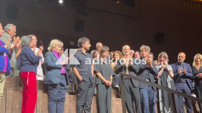 Venezia 83, oltre 25 minuti di standing ovation per "Naza": è record