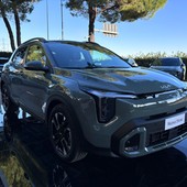 La Kia Stonic si rinnova, nuovo design e più tecnologia