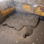 Pompei, scoperto l'armadio dei ricordi: all'interno trucco, monete e un'antica collana