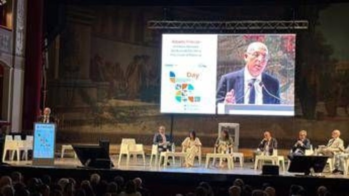 Ica Day, esperti: "Organizzazione e tecnologia per prevenire le infezioni" Ica Day, esperti: "Organizzazione e tecnologia per prevenire le infezioni"