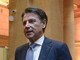 Giuseppe Conte: "Tornato a casa. Intervento riuscito, sto molto bene"