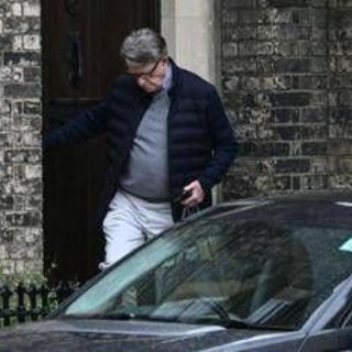 Caso Epstein, ex ambasciatore britannico Mandelson rilasciato su cauzione Caso Epstein, ex ambasciatore britannico Mandelson rilasciato su cauzione