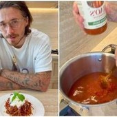 Brooklyn Beckham prepara spaghetti all'arrabbiata, ma i social lo 'bocciano'