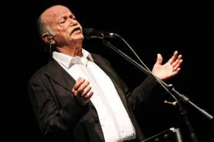 'Una giornata particolare', stasera in tv lo speciale per ricordare Gino Paoli