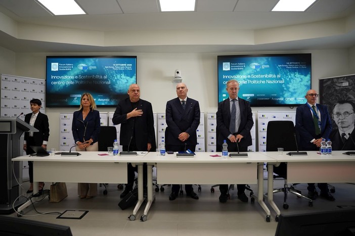 Innovazione e sostenibilità, la sfida della competitività al Forum Remind Innovazione e sostenibilità, la sfida della competitività al Forum Remind