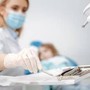 Parodontite, da staminali e gel bio ricrescita osso e gengive: così si tagliano i tempi per gli impianti dentali Parodontite, da staminali e gel bio ricrescita osso e gengive: così si tagliano i tempi per gli impianti dentali