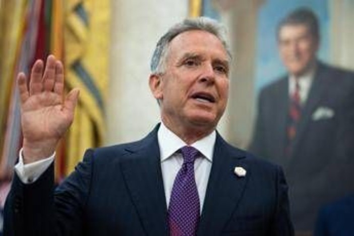 Witkoff nella bufera, il piano sull'Ucraina e la telefonata svelata con Ushakov: chi c'è dietro? Witkoff nella bufera, il piano sull'Ucraina e la telefonata svelata con Ushakov: chi c'è dietro?