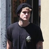 La morte di Presley Gerber e l’ibogaina, cosa sappiamo sullo psichedelico usato anche contro le dipendenze