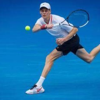 Million Dollar 1 Point Slam, Sinner eliminato... da un amatore. Out anche Alcaraz