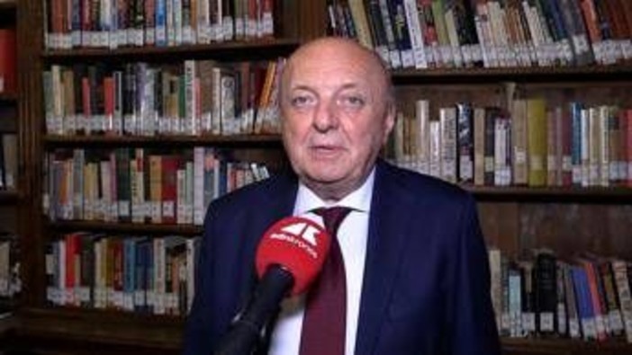 Innovazione, Pichetto: "Regolamenti UE obsoleti rispetto alla realtà" Innovazione, Pichetto: "Regolamenti UE obsoleti rispetto alla realtà"