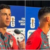 Ronaldo 'ignora' Messi dopo doppietta ai Mondiali: "Prossima domanda" Ronaldo 'ignora' Messi dopo doppietta ai Mondiali: "Prossima domanda"