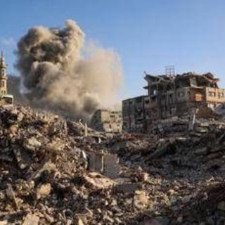 Gaza, raid di Israele: &quot;Hamas ha violato tregua&quot;. Cessate il fuoco ripristinato