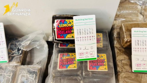 Droga tra Caltanissetta e Agrigento, sequestrati 23 kg di hashish e marijuana