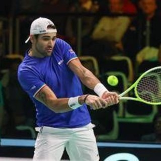 Coppa Davis, Italia-Austria interrotta a metà del primo match. Cosa è successo Coppa Davis, Italia-Austria interrotta a metà del primo match. Cosa è successo