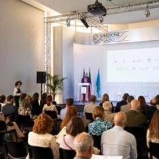 Sostenibilità, Gualtieri: &quot;Transizione non è sia vincolo ma occasione di rilancio&quot;