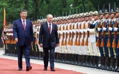 Cina-Russia, Putin a Pechino. Xi: "Tra noi relazione solida basata su fiducia reciproca" Cina-Russia, Putin a Pechino. Xi: "Tra noi relazione solida basata su fiducia reciproca"