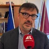 Giungla golf car a Roma, l'assessore Patanè: "Solo il 10% dei mezzi è autorizzato, serve una regolamentazione regionale" Giungla golf car a Roma, l'assessore Patanè: "Solo il 10% dei mezzi è autorizzato, serve una regolamentazione regionale"
