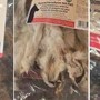 Orecchie di coniglio o polmone di cavallo? Lo snack 'choc' per i cani nel cuore di Cortina