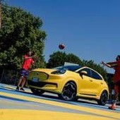 Milano, nuovo campetto sportivo in piazza Paci alla Barona Milano, nuovo campetto sportivo in piazza Paci alla Barona
