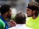 Tsitsipas lo colpisce, Fils si infuria: tensione agli Internazionali d'Italia - Video
