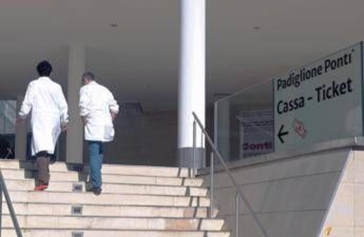 Sanità, dal 21 settembre al via nuove tariffe per visite ed esami Ssn. Adeguamenti anche sui ticket Sanità, dal 21 settembre al via nuove tariffe per visite ed esami Ssn. Adeguamenti anche sui ticket