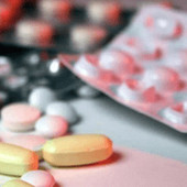 Farmaci carenti in Italia, l'Aifa rassicura: "Per oltre 2mila e seicento ci sono alternative" Farmaci carenti in Italia, l'Aifa rassicura: "Per oltre 2mila e seicento ci sono alternative"