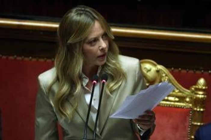 Ucraina, Meloni: "Putin vuole l'Europa come nemico. Scelta di Trump su gasolio russo molto rischiosa" Ucraina, Meloni: "Putin vuole l'Europa come nemico. Scelta di Trump su gasolio russo molto rischiosa"