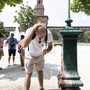 Ennesima ondata di caldo, la previsione: "Temperature 7 gradi sopra le medie" Ennesima ondata di caldo, la previsione: "Temperature 7 gradi sopra le medie"