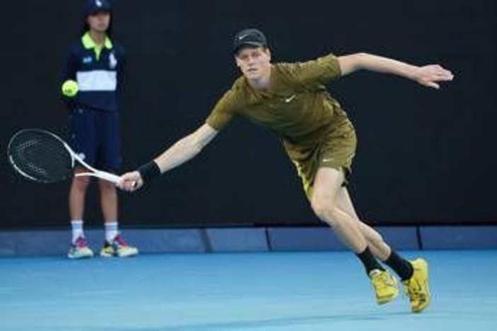 Sinner-Djokovic: orario, precedenti e dove vederla in tv (in chiaro) Sinner-Djokovic: orario, precedenti e dove vederla in tv (in chiaro)