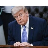 Trump deve togliere il suo nome dal Kennedy Center, la decisione del giudice Trump deve togliere il suo nome dal Kennedy Center, la decisione del giudice