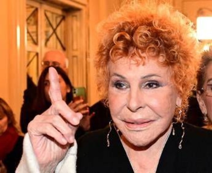 Ornella Vanoni, il sogno nel cassetto: &quot;Un giorno vorrei cantare alla Scala&quot;