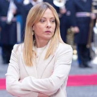 Meloni: "Agire subito su stop patto stabilità. Papa? Leader religiosi non devono fare ciò che dicono politici"