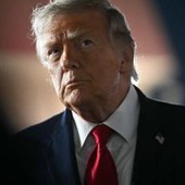 Iran-Usa, Araghchi: "Accordo mai così vicino. Pedaggio obbligatorio a Hormuz". Trump: "Firma nel weekend o lunedì" Iran-Usa, Araghchi: "Accordo mai così vicino. Pedaggio obbligatorio a Hormuz". Trump: "Firma nel weekend o lunedì"