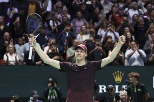 Sinner, ecco quanto vale il trionfo a Parigi Sinner, ecco quanto vale il trionfo a Parigi