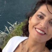 Femminicidio A1, oggi l'ultimo saluto a Lorena Isceri: i funerali a Squinzano Femminicidio A1, oggi l'ultimo saluto a Lorena Isceri: i funerali a Squinzano