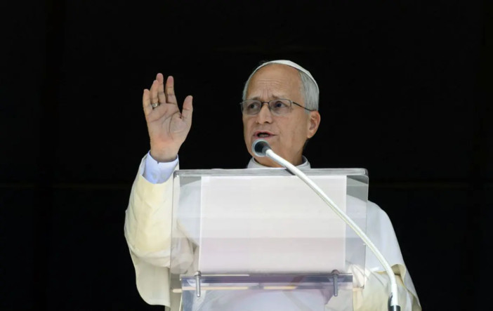 Notte serena per il Papa, rimosso adenocarcinoma polmonare Notte serena per il Papa, rimosso adenocarcinoma polmonare
