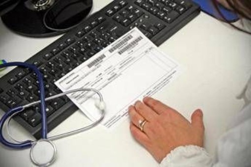 Certificato di malattia e ricette, cosa cambia con il nuovo disegno di legge e da quando Certificato di malattia e ricette, cosa cambia con il nuovo disegno di legge e da quando