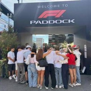 Crans Montana, i ragazzi sopravvissuti alla tragedia di Capodanno ospiti al Gp di Monza