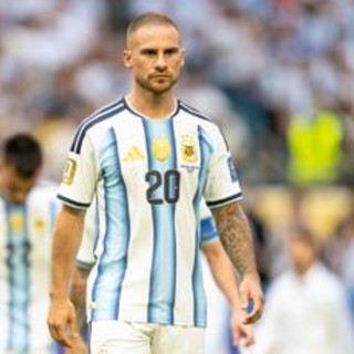 Mondiali, caos nel finale di Argentina-Capo Verde e proteste per rigore non dato: cos'è successo
