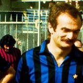 E' morto Sandro Mazzola, bandiera eterna dell'Inter E' morto Sandro Mazzola, bandiera eterna dell'Inter