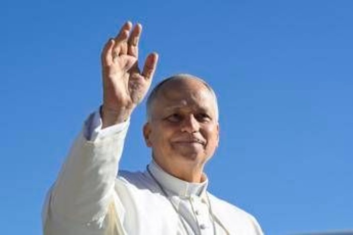 Papa Leone, oggi comincia il suo viaggio apostolico in Francia: cuore della laicità, Macron non parteciperà alle messe Papa Leone, oggi comincia il suo viaggio apostolico in Francia: cuore della laicità, Macron non parteciperà alle messe