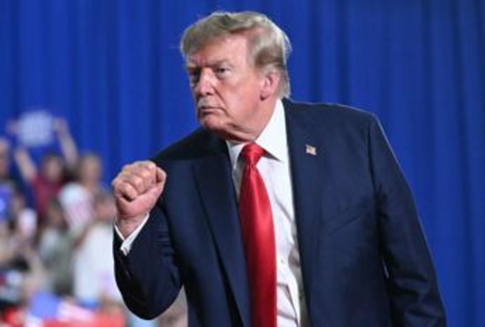 Il marchio di Trump alla conquista del mondo, dal Golfo d'America allo Stretto di Hormuz Il marchio di Trump alla conquista del mondo, dal Golfo d'America allo Stretto di Hormuz